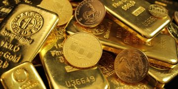 Zim to introduce gold coins as local currency tumbles