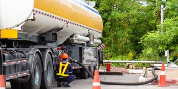 Shared Petroleum, In Touch Cargo brawl over N$4m fuel