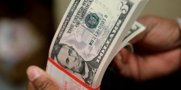 World currency reserves shrink by US$1trn in record drawdown