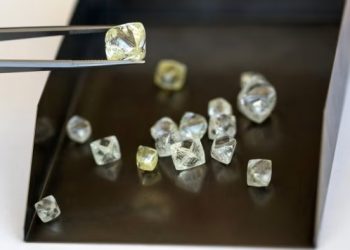 Namibia’s diamond output dips despite Namdeb gains