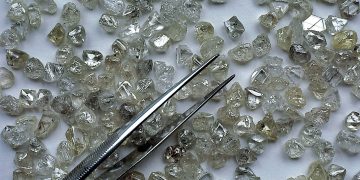Weaker diamond prices hit De Beers Namibia’s profit